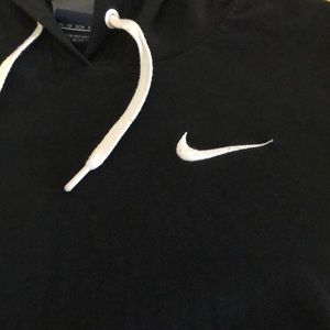 black nike stretch fit hoodie